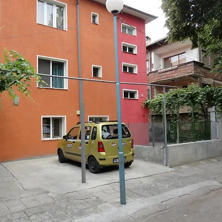 Хостел Хостел Къщата *
